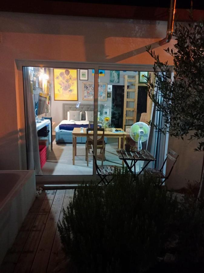 Estudio Com Espaco Exterior, 5 Minutos De Cascais. Apartment Exterior photo